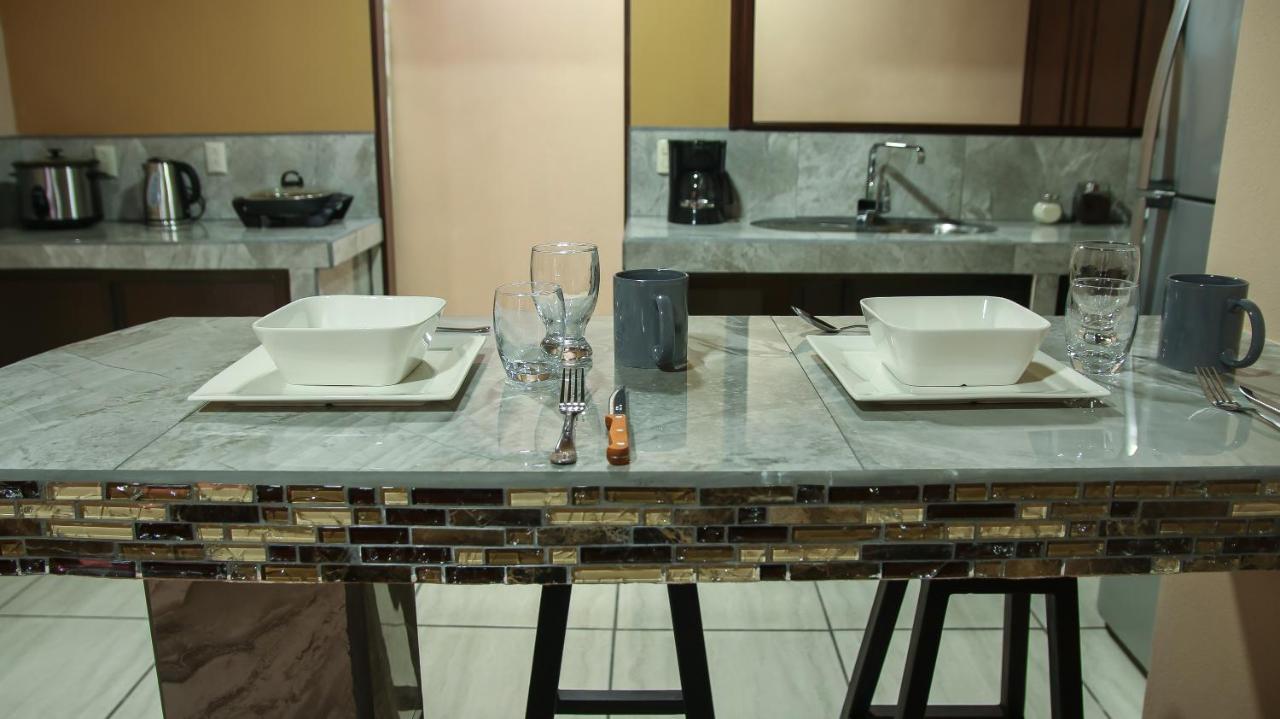 Arenal Red Apartment La Fortuna Bagian luar foto