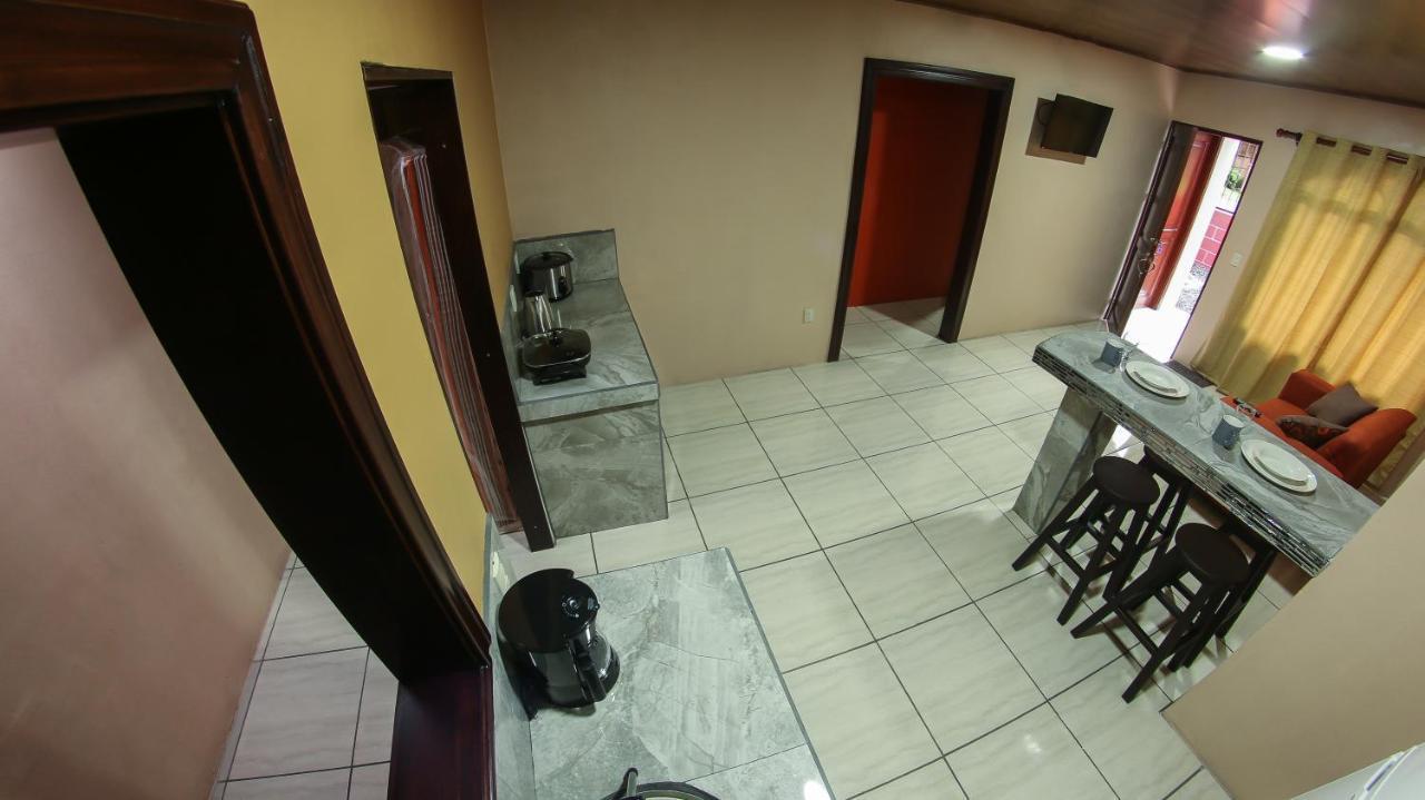 Arenal Red Apartment La Fortuna Bagian luar foto
